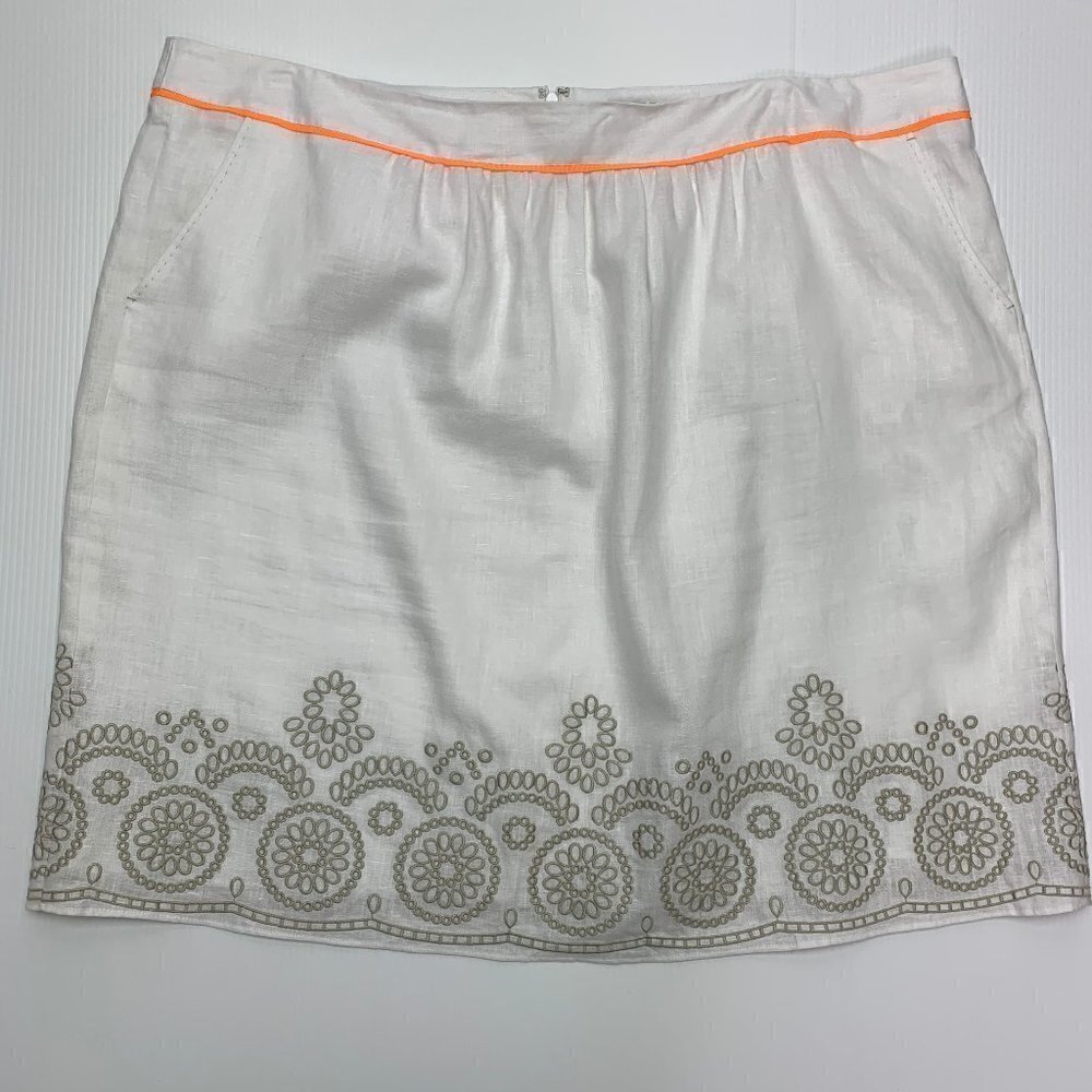 Tahari Woman Skirt Size 22 Plus White Embroidered Linen Pockets